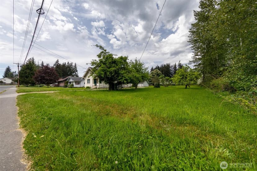 Property photo for 7911 276th Street Nw, Stanwood photo 29