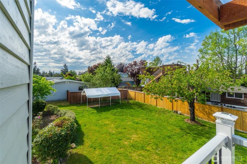 Property photo for 20915 80th Place W, Edmonds photo 11