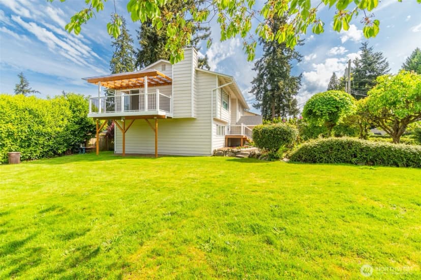 Property photo for 20915 80th Place W, Edmonds photo 36