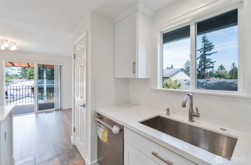 Property photo for 20915 80th Place W, Edmonds photo 15