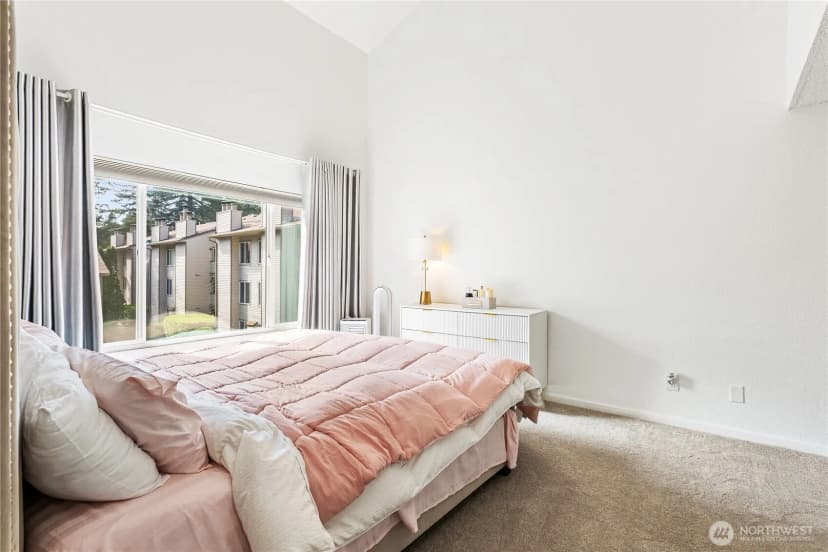 Property photo for 4421 147th Place Ne #b6, Bellevue photo 4