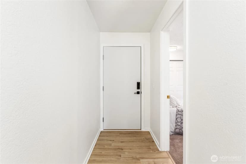 Property photo for 4421 147th Place Ne #b6, Bellevue photo 27
