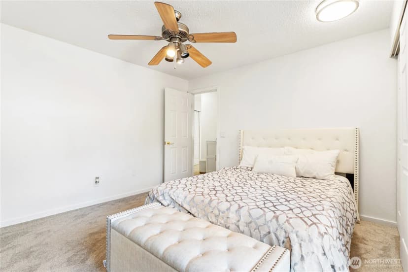 Property photo for 4421 147th Place Ne #b6, Bellevue photo 19