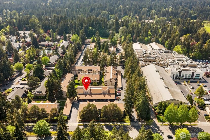 Property photo for 4421 147th Place Ne #b6, Bellevue photo 39