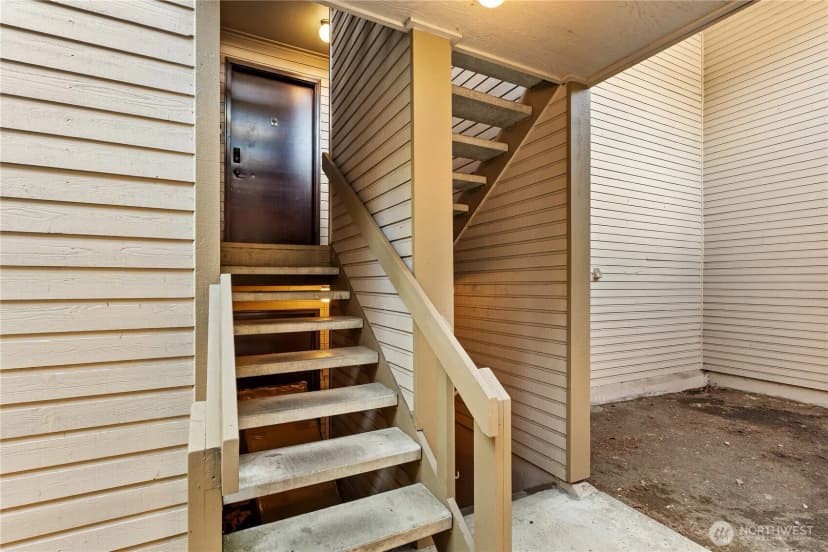 Property photo for 4421 147th Place Ne #b6, Bellevue photo 24