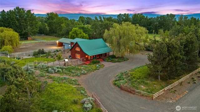 Property photo for 1750 Rader Road, Ellensburg photo 5