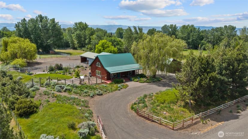 Property photo for 1750 Rader Road, Ellensburg photo 3