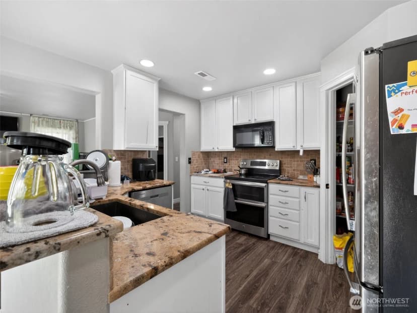 Property photo for 2509 W 35th Avenue, Kennewick photo 5