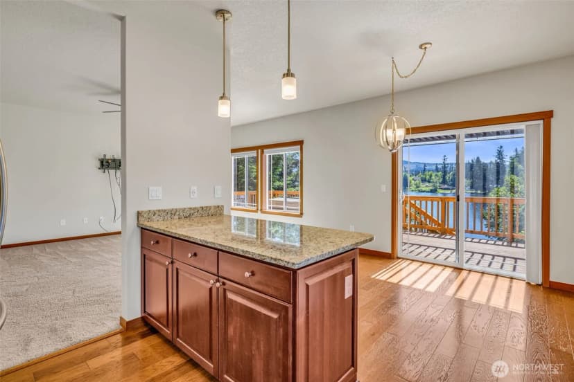 Property photo for 17127 Lakepoint Drive Se, Yelm photo 16