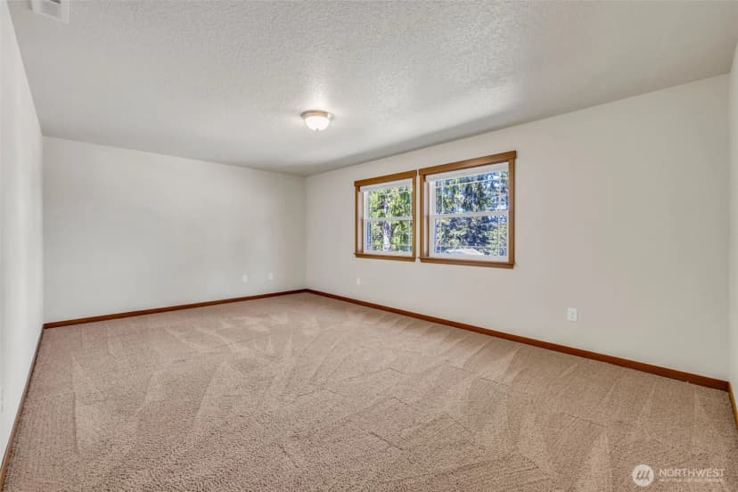 Property photo for 17127 Lakepoint Drive Se, Yelm photo 30