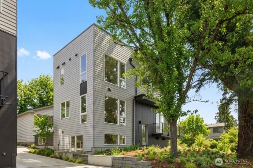 Property photo for 4409 B 21st Avenue Sw, Seattle