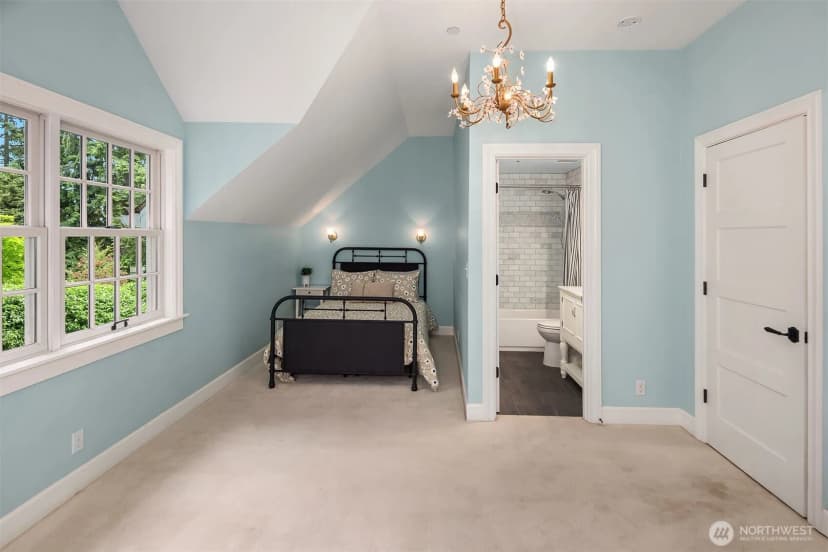 Property photo for 13432 Ne 25th Street, Bellevue photo 21