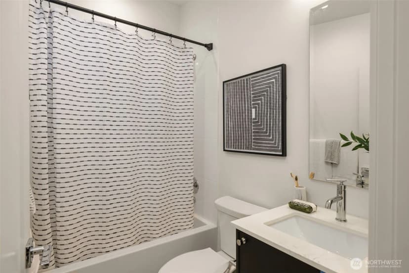 Property photo for 4411 21st Avenue Sw, Seattle photo 21