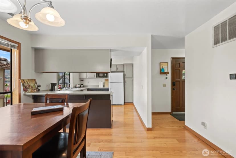 Property photo for 113 E Center Street #a3, Chelan photo 10