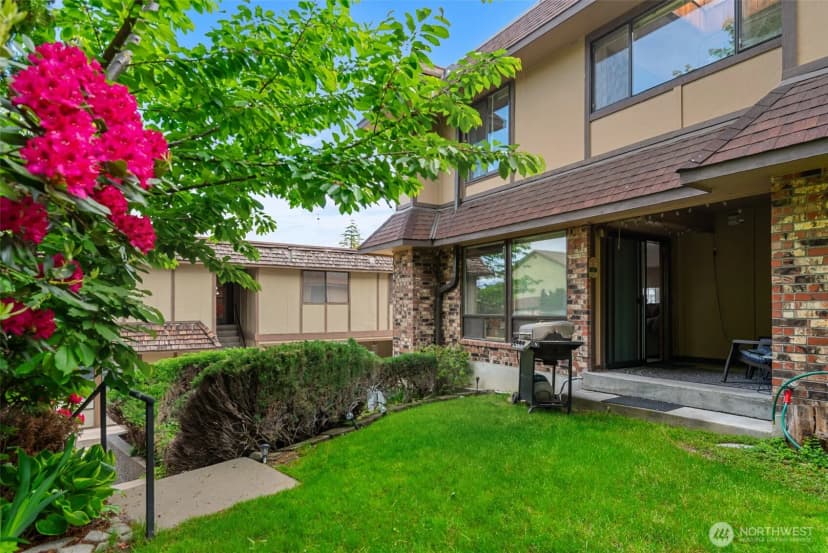 Property photo for 113 E Center Street #a3, Chelan photo 29