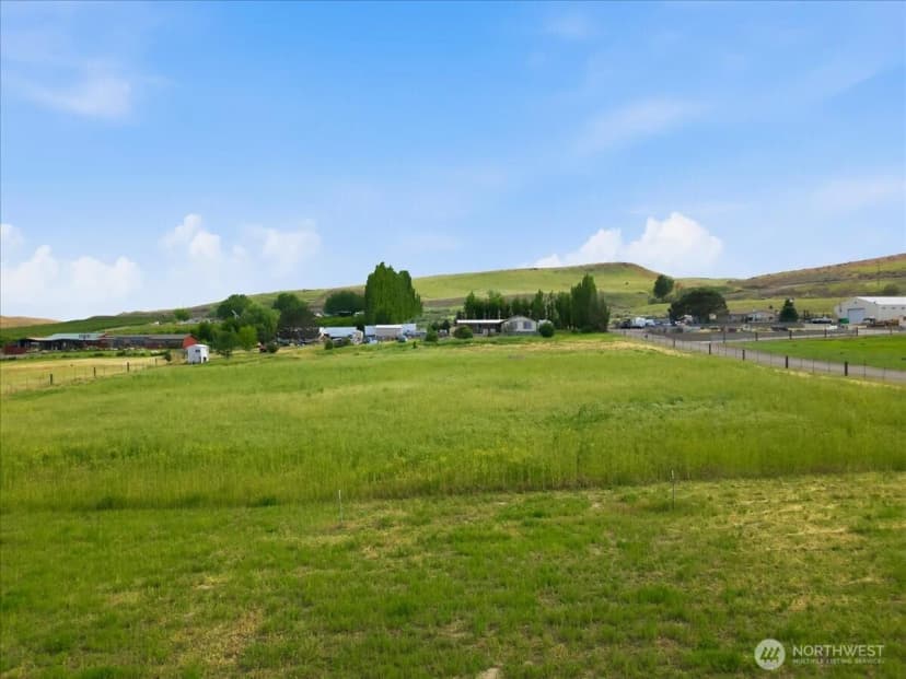 Property photo for 70301 S 2410 Prse, Kennewick photo 29