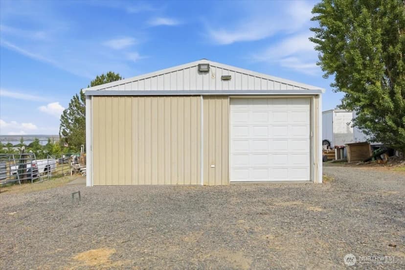 Property photo for 70301 S 2410 Prse, Kennewick photo 38