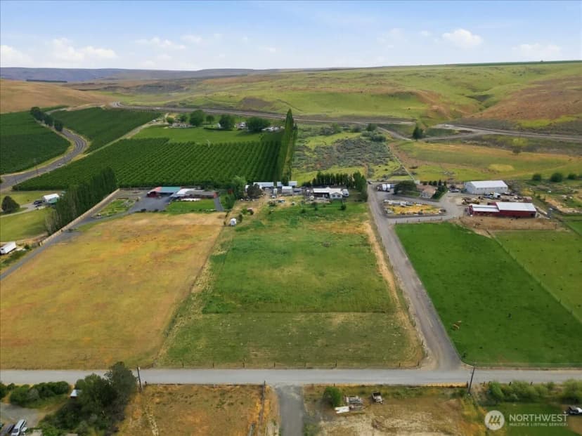 Property photo for 70301 S 2410 Prse, Kennewick photo 26