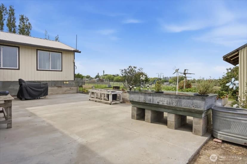 Property photo for 70301 S 2410 Prse, Kennewick photo 33