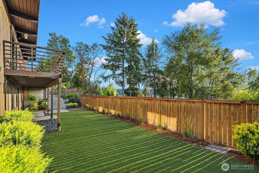 Property photo for 15717 62nd Avenue Ne, Kenmore photo 30