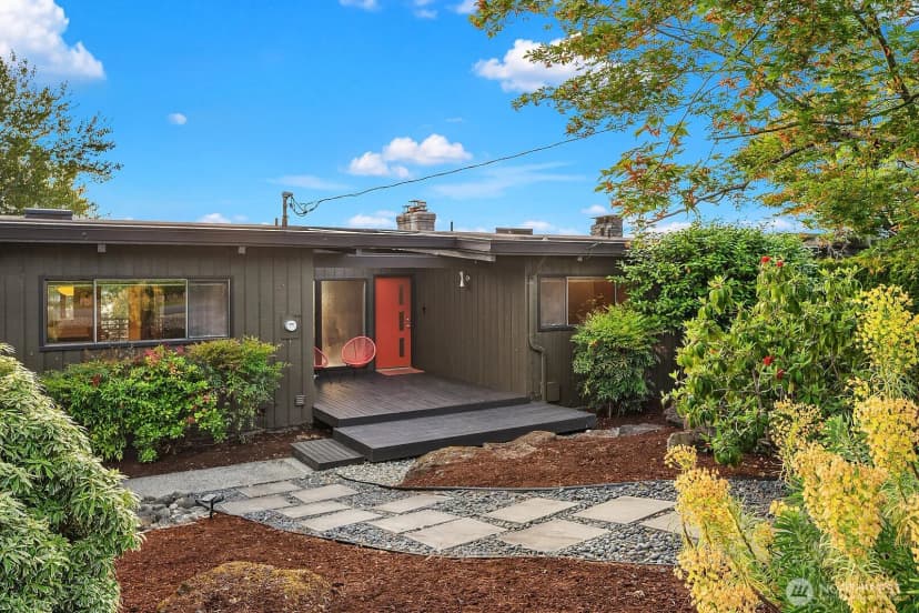 Property photo for 15717 62nd Avenue Ne, Kenmore photo 39