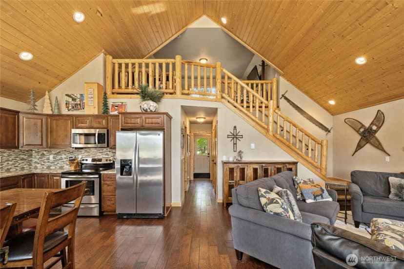 Property photo for 910 Bakers Road, Ronald photo 17