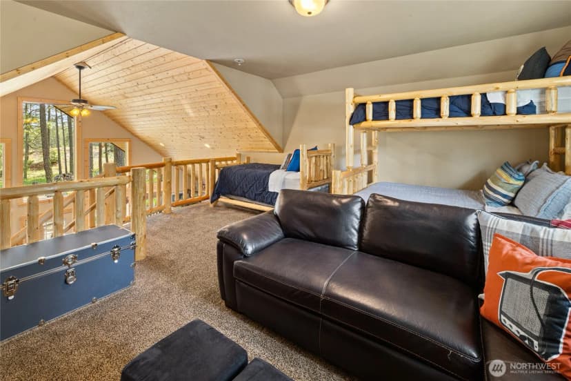 Property photo for 910 Bakers Road, Ronald photo 25