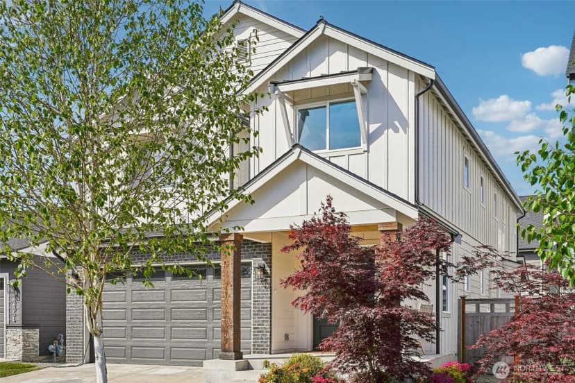 Property photo for 22862 Birch Avenue Se, Black Diamond photo 2