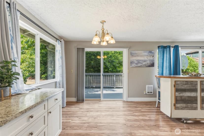 Property photo for 369 E Birnie Slough Road, Cathlamet photo 10