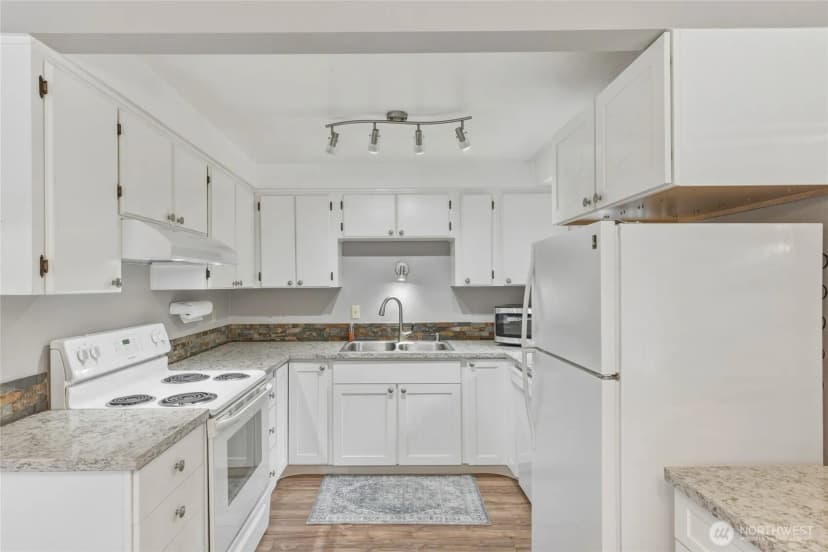 Property photo for 369 E Birnie Slough Road, Cathlamet photo 11