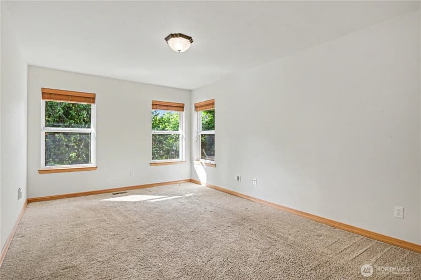 Property photo for 150 E Shadow Lane, Shelton photo 18