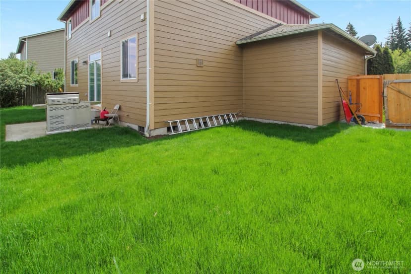 Property photo for 9815 198th Street E, Graham photo 26
