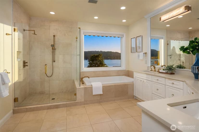 Property photo for 3921 202nd Place Se, Sammamish photo 16