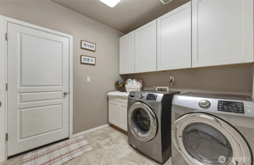 Property photo for 1338 Sw Virginia Street, College Place photo 26