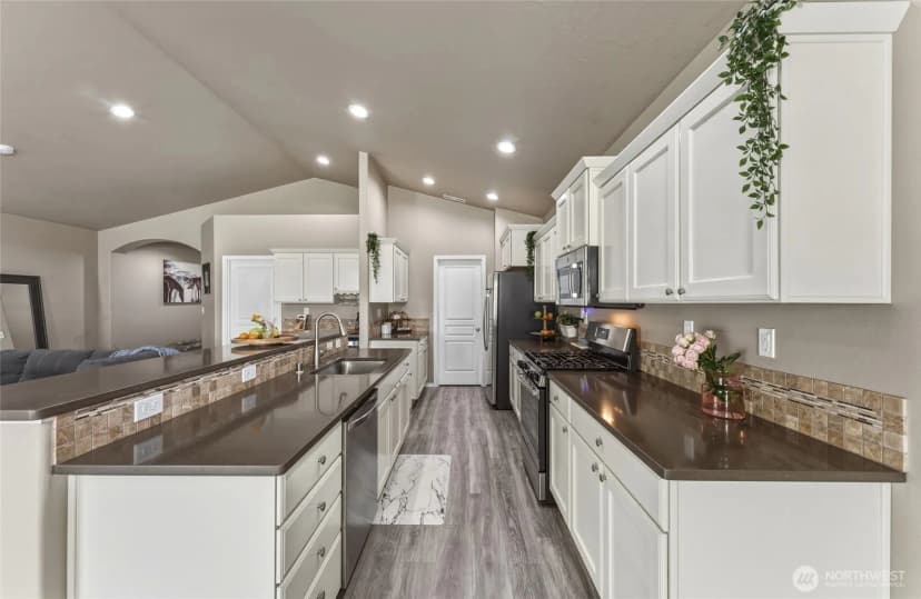 Property photo for 1338 Sw Virginia Street, College Place photo 14