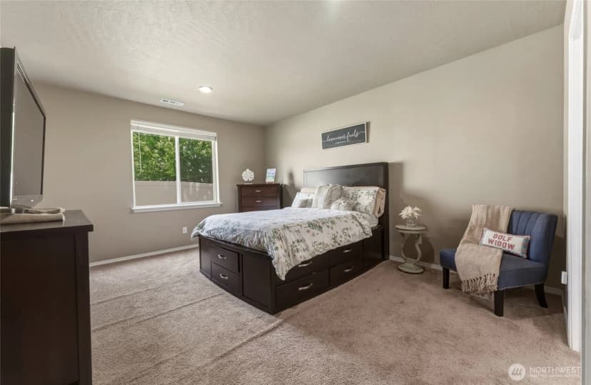 Property photo for 1338 Sw Virginia Street, College Place photo 19