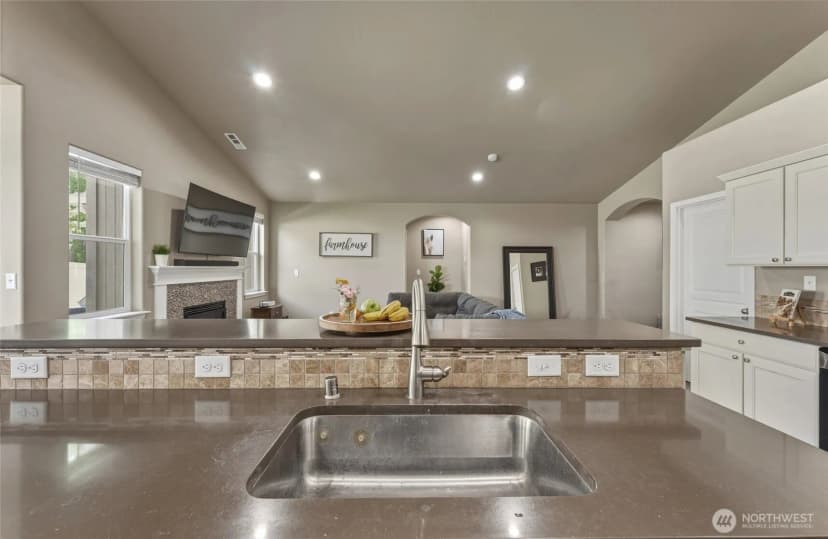 Property photo for 1338 Sw Virginia Street, College Place photo 17