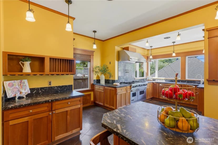 Property photo for 407 N J Street, Tacoma photo 14