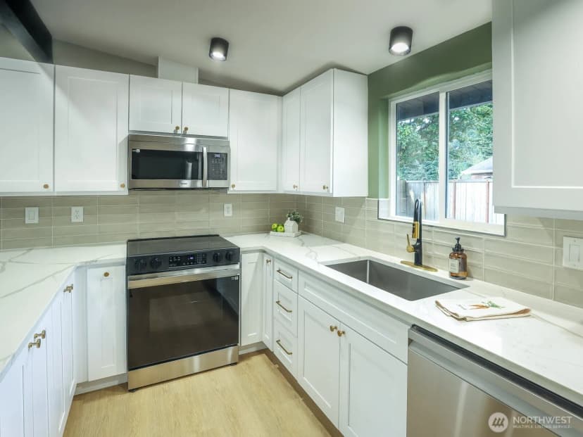 Property photo for 31952 W Bagwell Street, Carnation photo 6