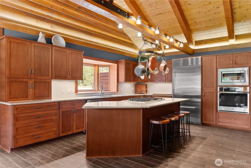 Property photo for 179 Wolf Creek Road, Winthrop photo 9