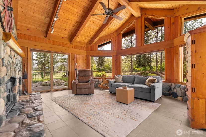 Property photo for 179 Wolf Creek Road, Winthrop photo 19
