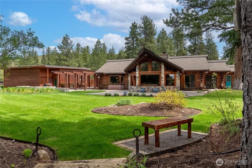 Property photo for 179 Wolf Creek Road, Winthrop photo 2