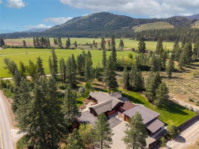 Property photo for 179 Wolf Creek Road, Winthrop photo 3