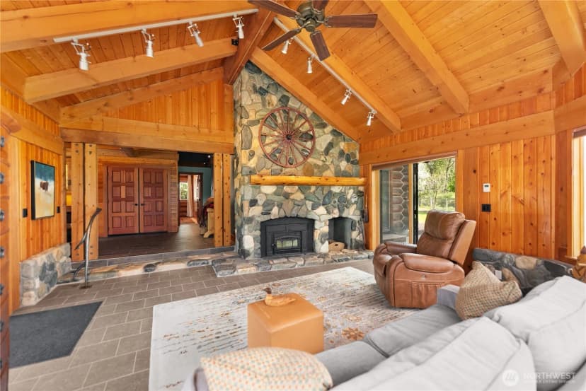 Property photo for 179 Wolf Creek Road, Winthrop photo 20