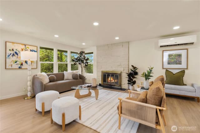 Property photo for 5106 S Graham Street, Seattle photo 4