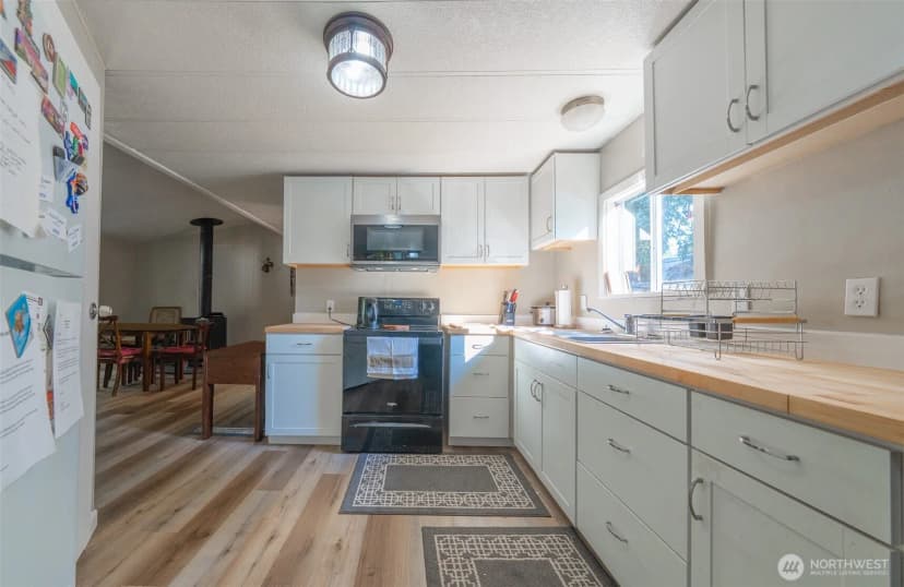 Property photo for 7427 154th Street E #14, Puyallup photo 2