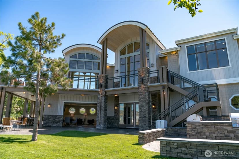 Property photo for 1350 W Woodin Avenue #c-34, Chelan photo 3