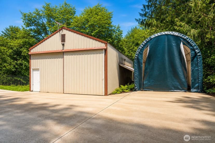 Property photo for 15221 342nd Avenue Ne, Duvall photo 24