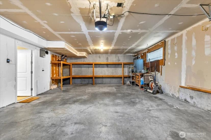 Property photo for 3417 77th Avenue Se, Mercer Island photo 29