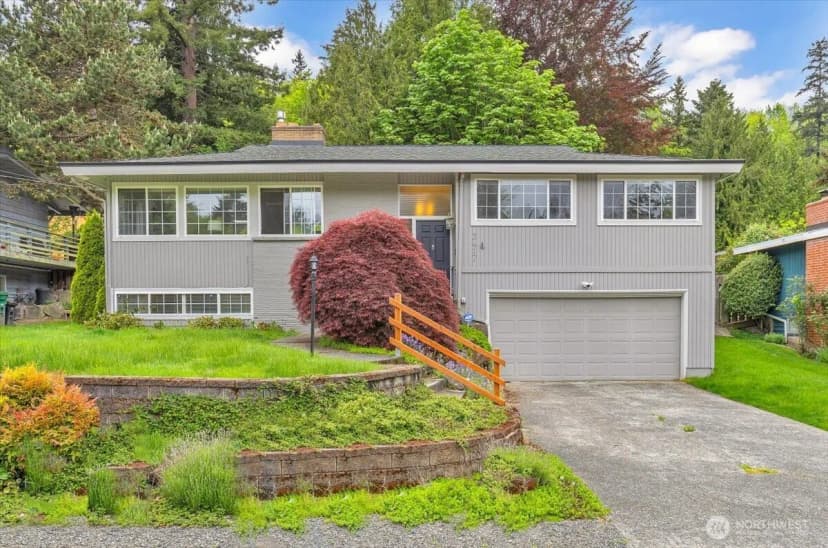 Property photo for 3417 77th Avenue Se, Mercer Island